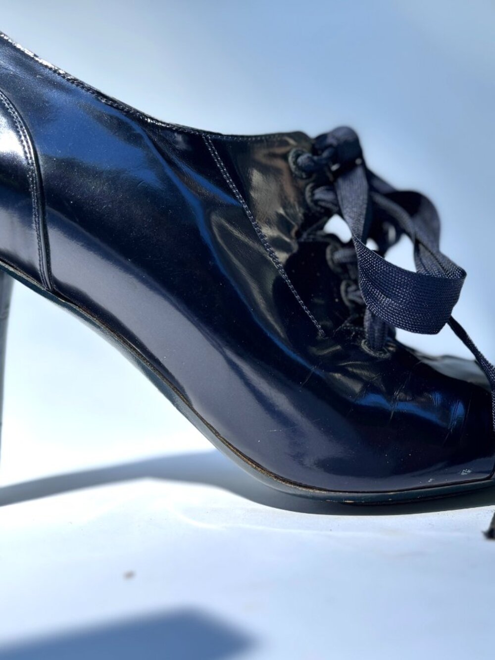 Marc Jacobs Navy Women's Shoes Size 7.5 Round Heel 4 Inches. EXCELLENT CONDITION - Picture 10 of 13